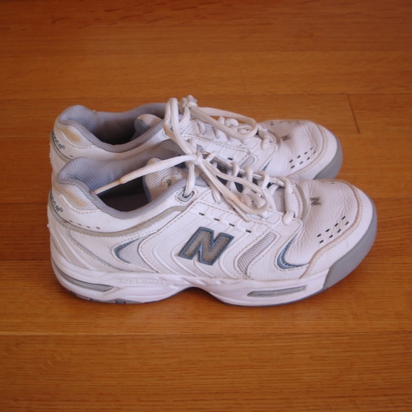 new balance 652 tennis shoes